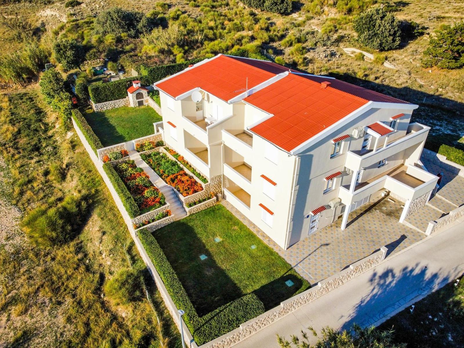 Apartments Basaca Паг Екстериор снимка