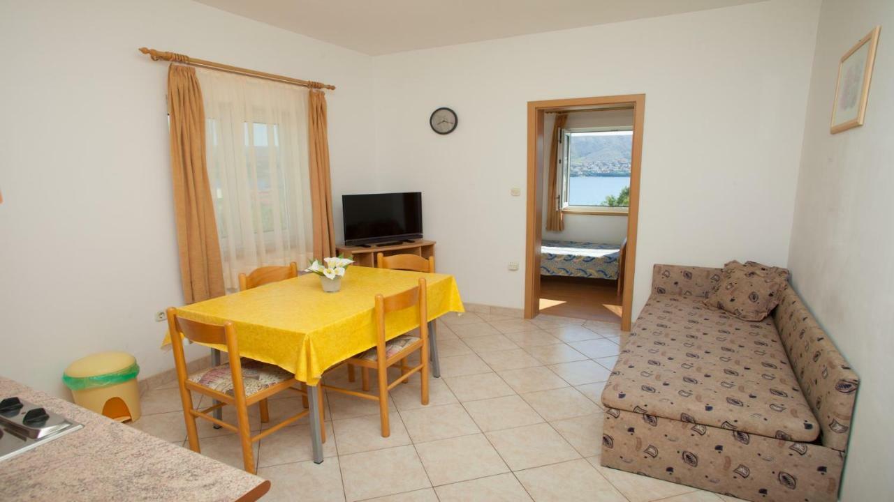 Apartments Basaca Паг Екстериор снимка