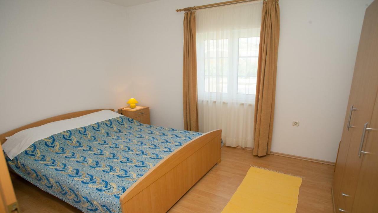 Apartments Basaca Паг Екстериор снимка